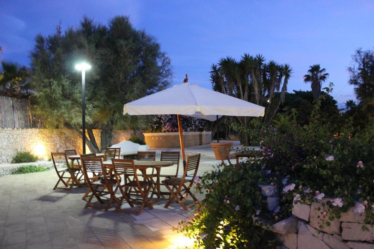 Bed and Breakfast Aurelia Sea View Torre Canne Exterior foto