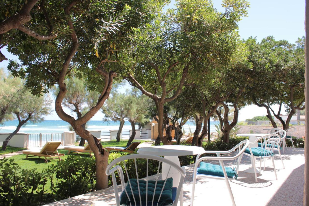 Bed and Breakfast Aurelia Sea View Torre Canne Exterior foto