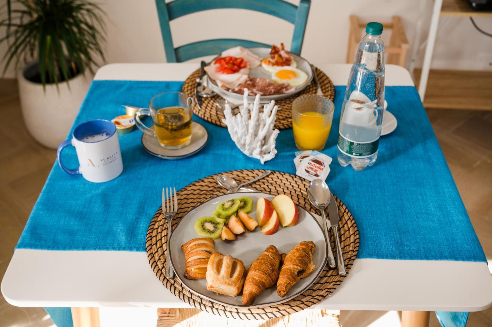 Bed and Breakfast Aurelia Sea View Torre Canne Exterior foto